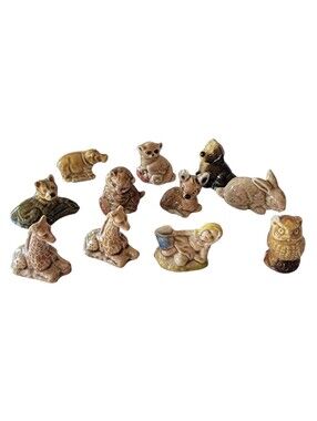 (11) Vtg Wade Whimsies Miniature Figurines Giraffe Owl Red Rose Tea Collectibles